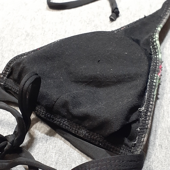 Sinful Wish Chain Halter Bikini Set Small NWT - Picture 6 of 13